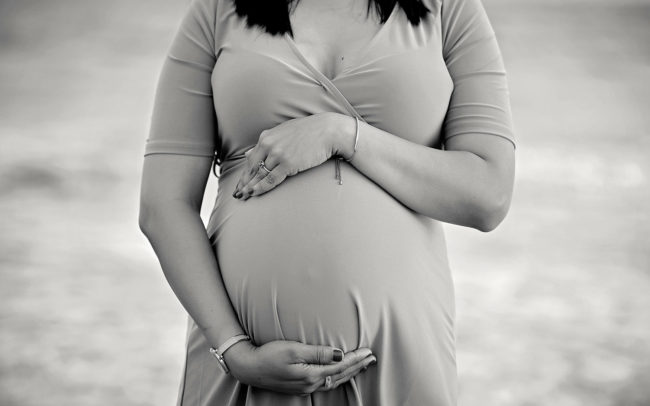 Rhode Island Beach maternity photos